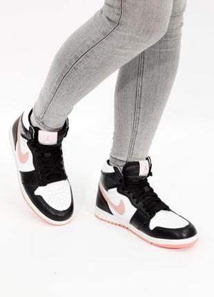 Зимові кросівки nike tiger print shoes retro white black pink