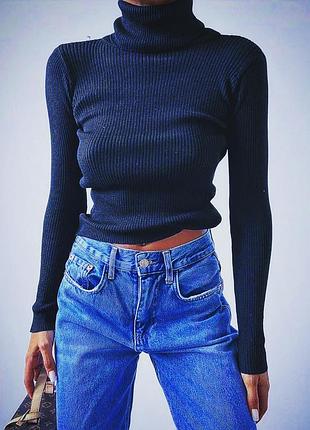 Теплий в’язаний гольф