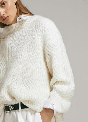 Білий светрик massimo dutti