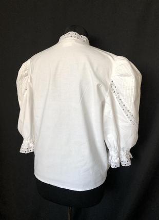 Блуза в народном стиле баварская с объёмными пышными рукавами и белая кружева2 фото