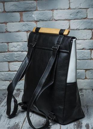 Оригінальний жіночий рюкзак з дерев'яною ручкою skins black-white3 фото