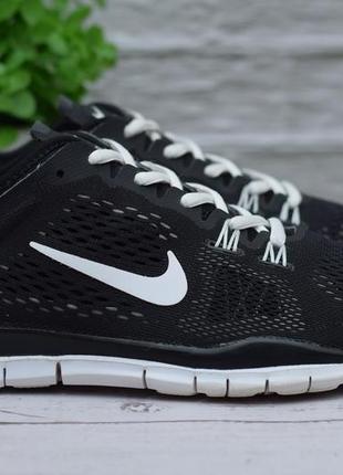 38,5 размер. черные женские кроссовки nike free tr fit 4, найк. оригинал1 фото