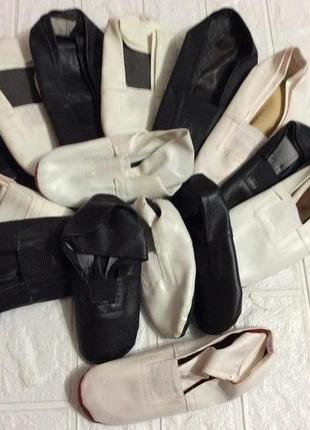 Чешки дитячі чорні білі кожзам р. 21-34 (14 15 16 17 18 19 20 21)