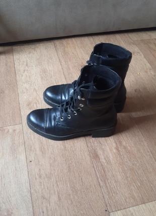 Сапоги осенние bershka