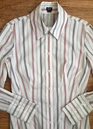 Приталені смугаста сорочка блуза німеччина вигідно підкреслює фігуру біла