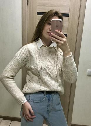 Теплий в’язаний светр у скандинавському стилі