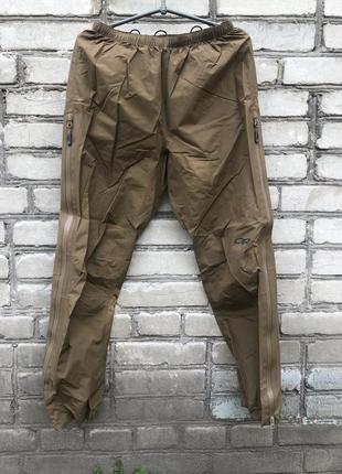 Foray pants deals