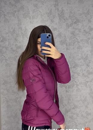 Куртка оригінальна від mammut. колір дуже бомбезний! ідеальний стан!