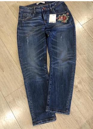Джинси zara