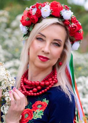 Вiнок червонi та бiлi тоянди та калина, ручна робота