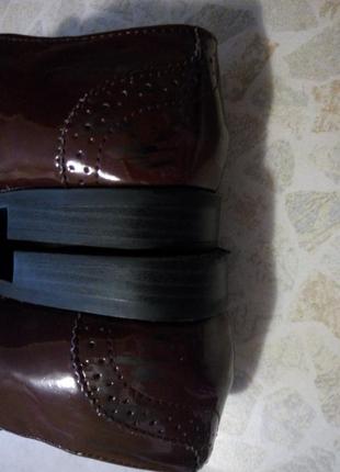 Лаковые туфельки, лоферы на шнурках, броги5 фото