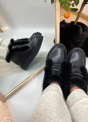 Шикарні шкіряні черевики з опушкою з норки колір на вибір