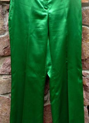 Атласные зелёные брюки2 фото