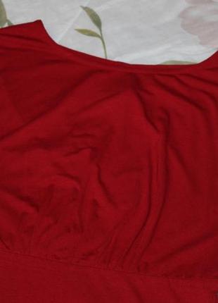 Темно красное платье с вырезом слезка на спине2 фото