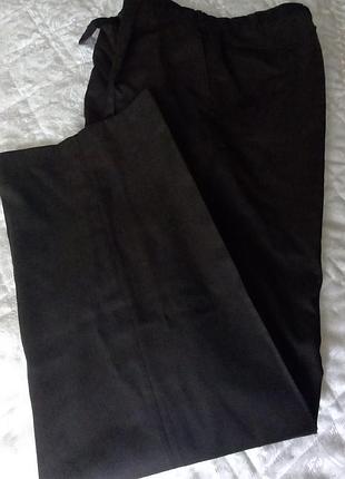 Фирменные брюки 52 франция