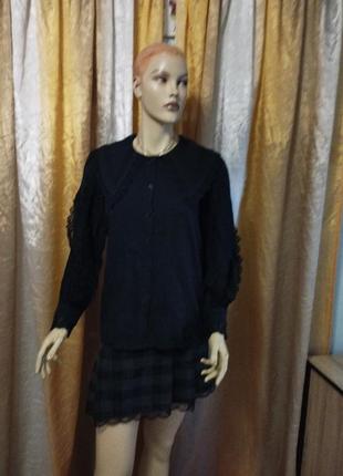 Блузка жіноча з об'ємними рукавами,з воротником.