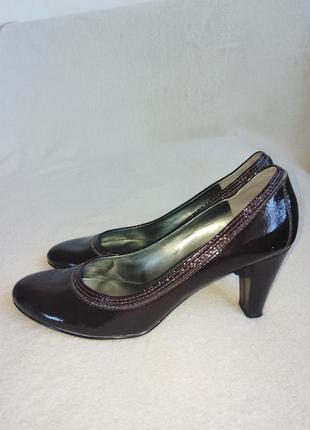 Туфли лодочки кожа разм 38.5