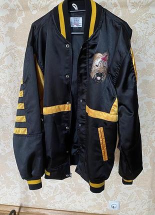 Бомбезний бомбер з вишивками песиків