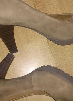 Темно коричневі туфлі carpisa р40 замша2 фото
