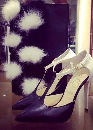 Туфлі модельні