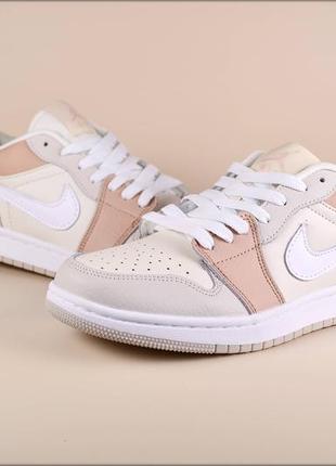 Женские кроссовки nike air jordan low beige8 фото