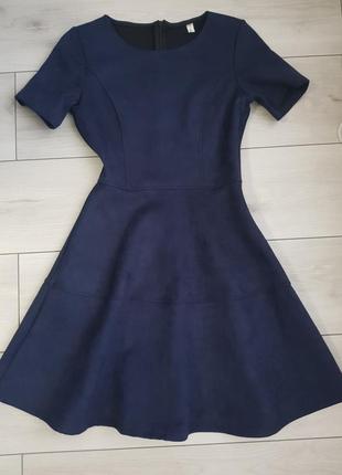 Темно-синее замшевое платье