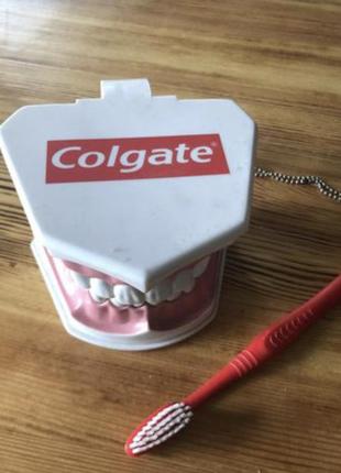 Фантом зубів colgate2 фото