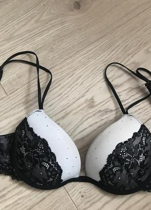 Бюстгальтер