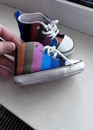 Дитячі топіки модні кеди пінетки