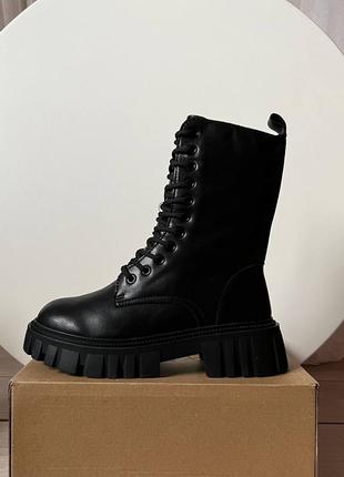 Жіночі зимові шкіряні чорні черевики з хутром натуральна шкіра зимні ботинки берці на...