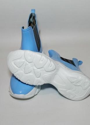 Гумові жіночі черевики3 фото