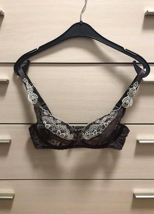 Бюсгальтер