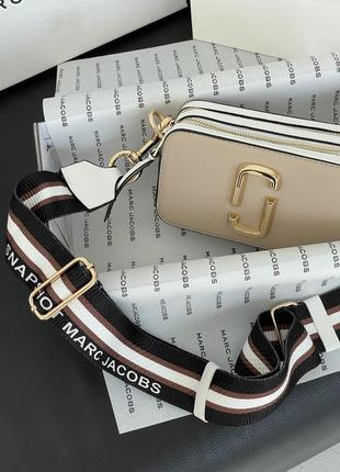 Сумка жіноча👜 marc jacobs small camera bag beige1 фото