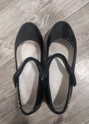 Arial туфлі для дівчаток (31 розмір)3 фото