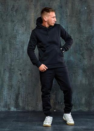 Мужской чёрный костюм чоловічий чорний костюм