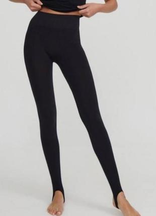 Лосины бесшовные черные плотные со штрипками