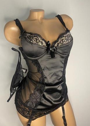 Комплект пеньюар и стринги