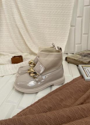 Демі ботинки з ланцюжком 2