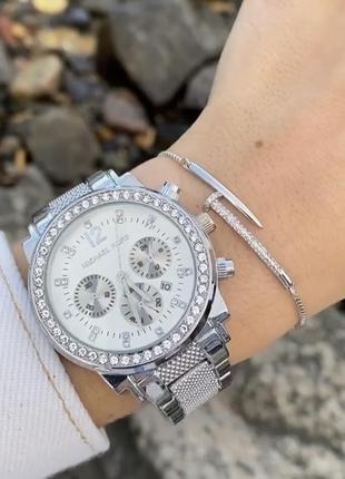 Продам часы