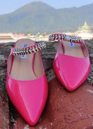 Туфлі мюлі лодочки з кристалами в стилі бренду8 фото
