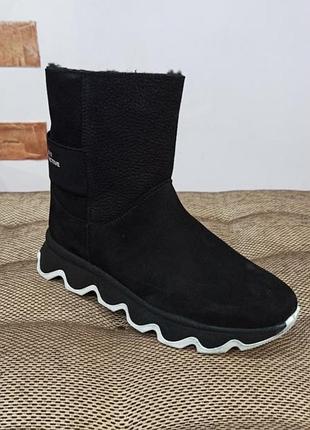 Зимові чоботи