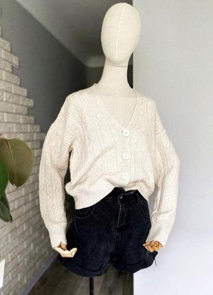 Кремовий свитерок від papaya