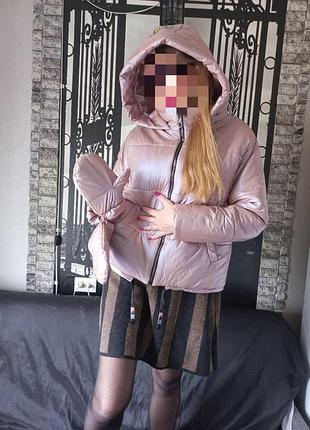 Курточка зимова