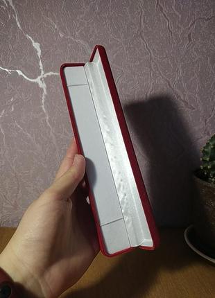 Коробка на подарок