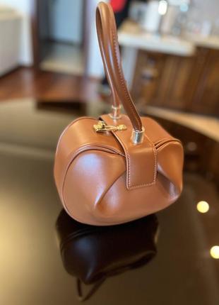 Женская сумочка из натуральной кожи8 фото