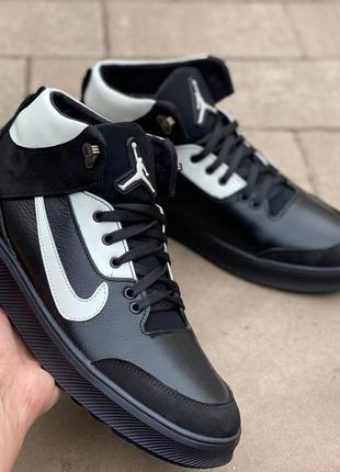 Зимові черевики шкіряні3 фото