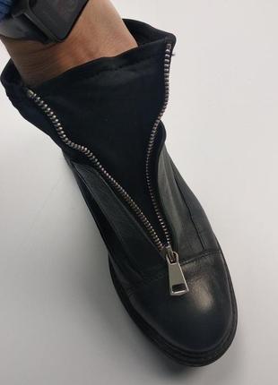 Кожаные крутые ботинки stradivarius черные 355 фото