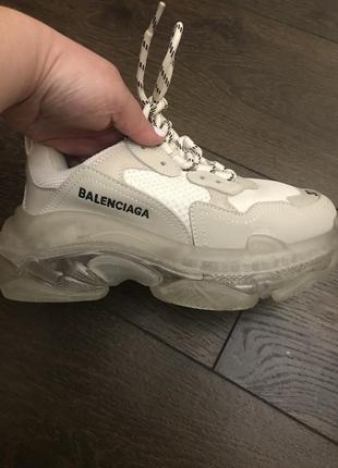 Кросівки balenciaga3 фото