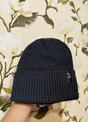 Чоловіча шапка