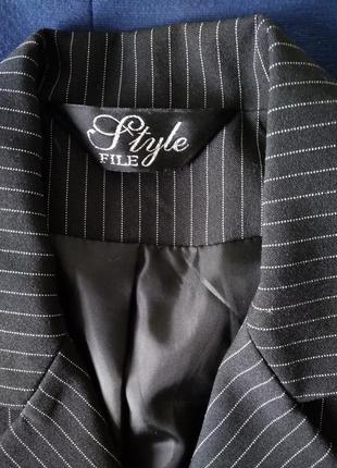 Р 12 / 46-48 стильный фирменный базовый жакет пиджак френч блейзер удлиненный черный в полоску style4 фото